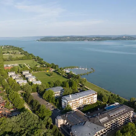 In - Balaton 19832 Siofok