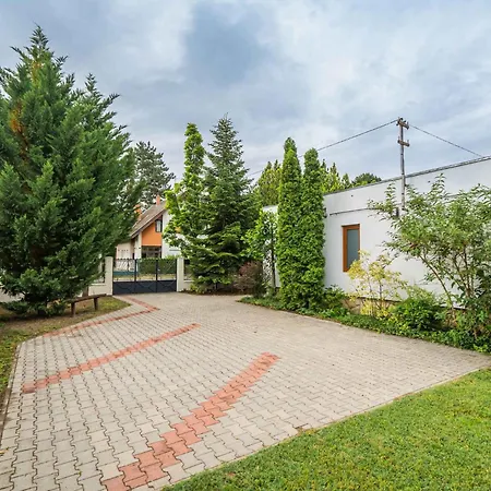 Apartment In - Balaton 19832