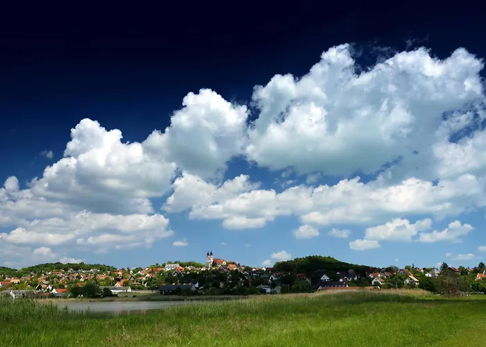 In - Balaton 19832 דירה שיופוק